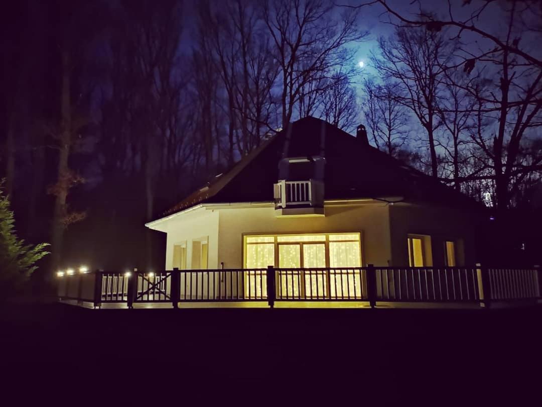Magnolia Hotel Nagykanizsa Buitenkant foto