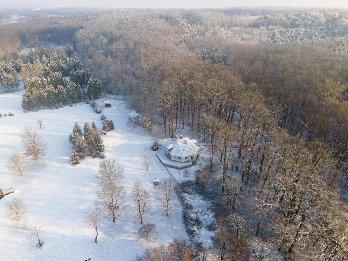 Magnolia Hotel Nagykanizsa Buitenkant foto
